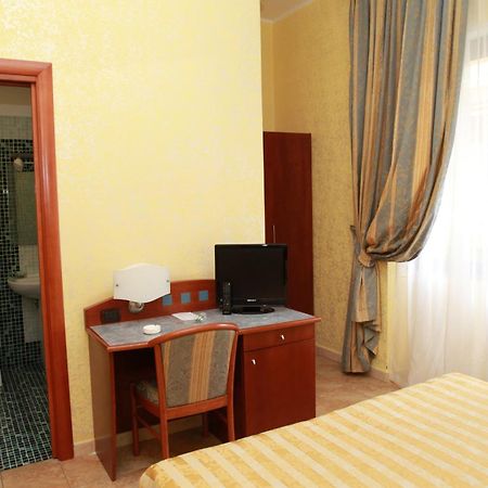 Hotel San Giuseppe - Cityhotel Catanzaro Bagian luar foto