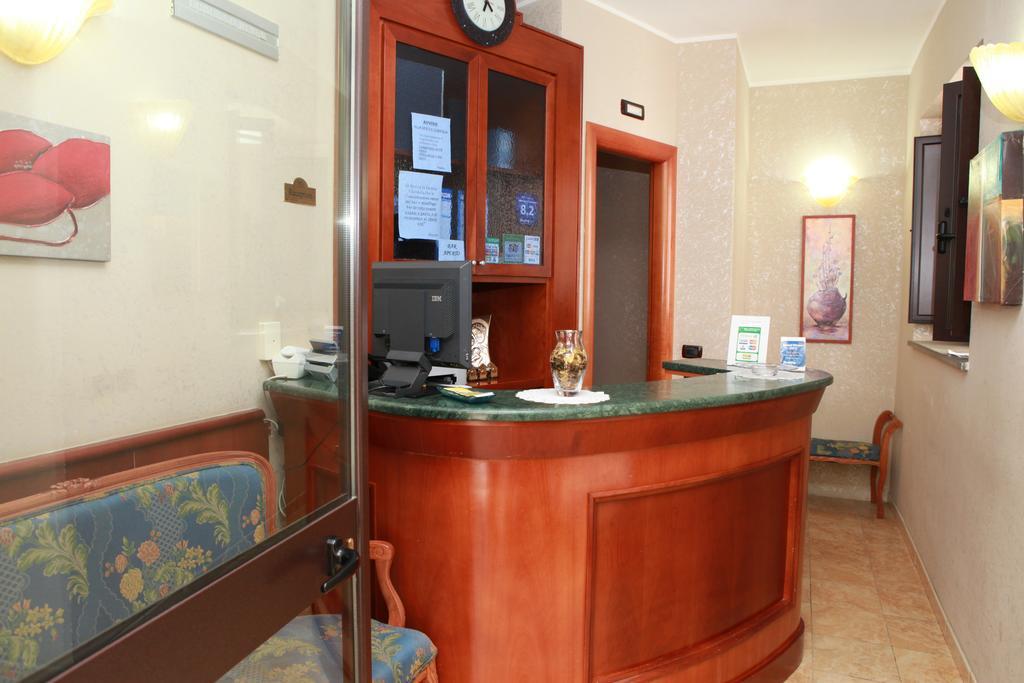Hotel San Giuseppe - Cityhotel Catanzaro Bagian luar foto