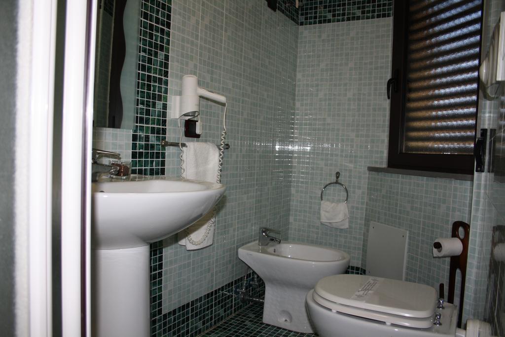 Hotel San Giuseppe - Cityhotel Catanzaro Bagian luar foto